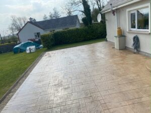 How Concrete Contractors Can Transform Your Outdoor Spaces with Expert Design